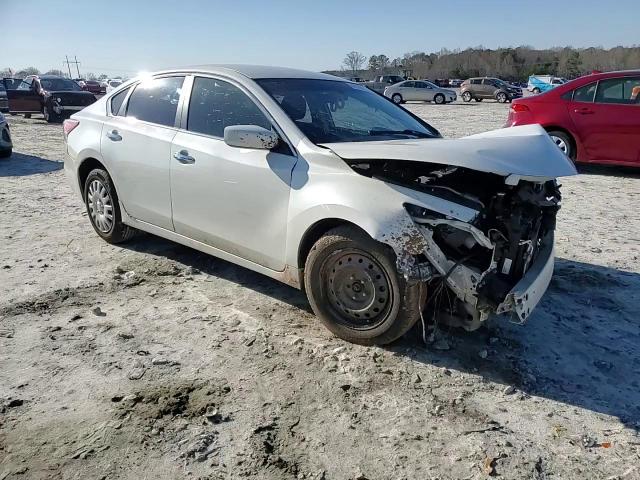 2014 Nissan Altima - Image 11