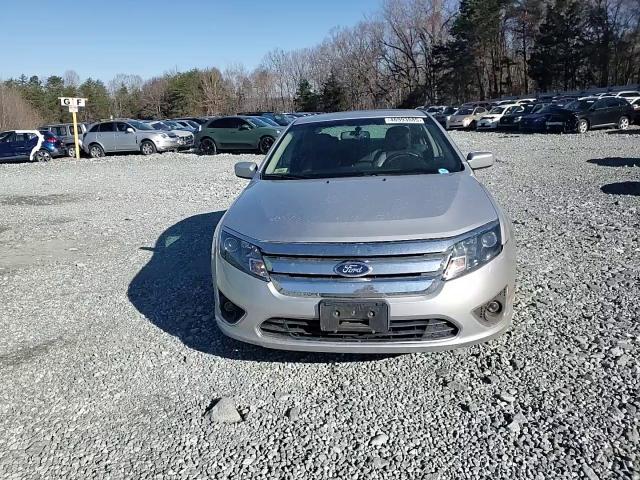 2010 Ford Fusion - Image 11