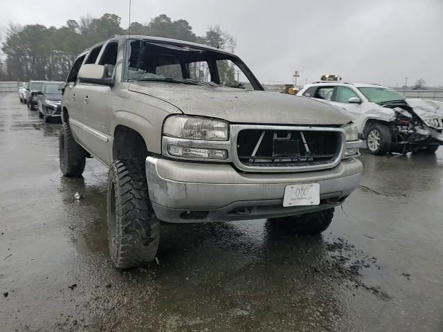2002 GMC Yukon - Image 11
