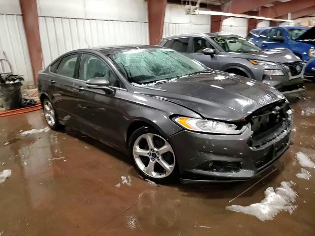 2016 Ford Fusion - Image 14