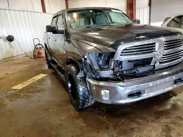 2015 RAM 1500 - Image 13