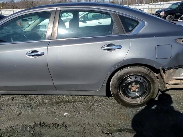2017 Nissan Altima - Image 14