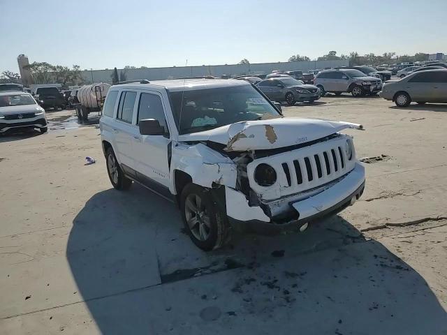 2016 Jeep Liberty (Patriot) - Image 14