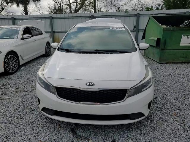 2018 Kia Forte - Image 10