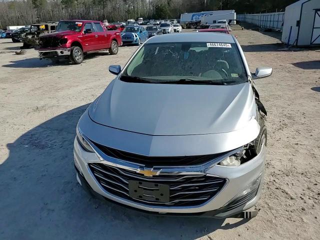 2019 Chevrolet Malibu - Image 11