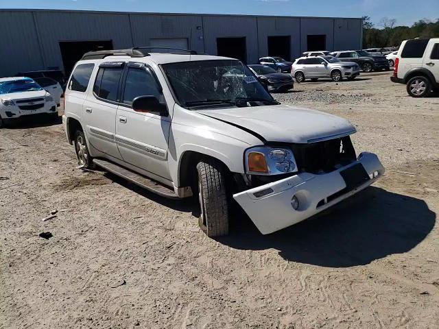2003 GMC Envoy - Image 11