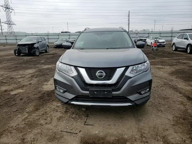 2019 Nissan Rogue - Image 10