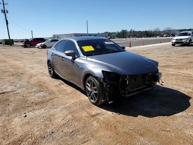 2015 Lexus IS - Image 11