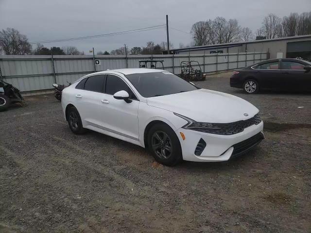 2021 Kia K5 - Image 11
