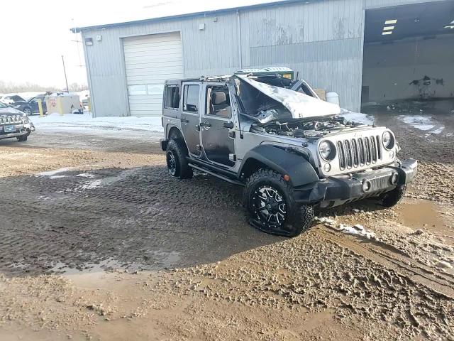 2015 Jeep Wrangler - Image 14