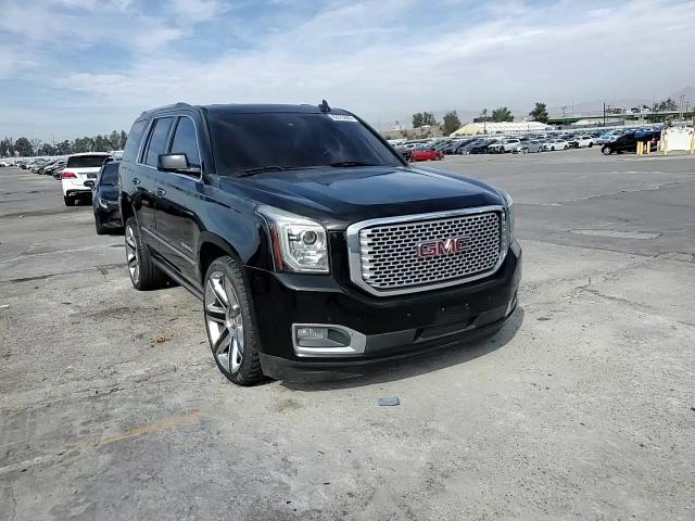 2015 GMC Yukon - Image 12