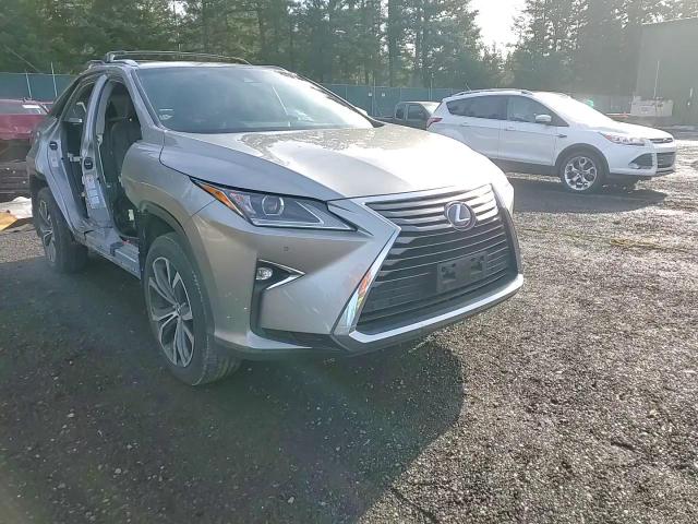 2018 Lexus RX - Image 12