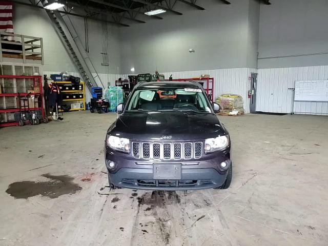 2014 Jeep Compass - Image 11