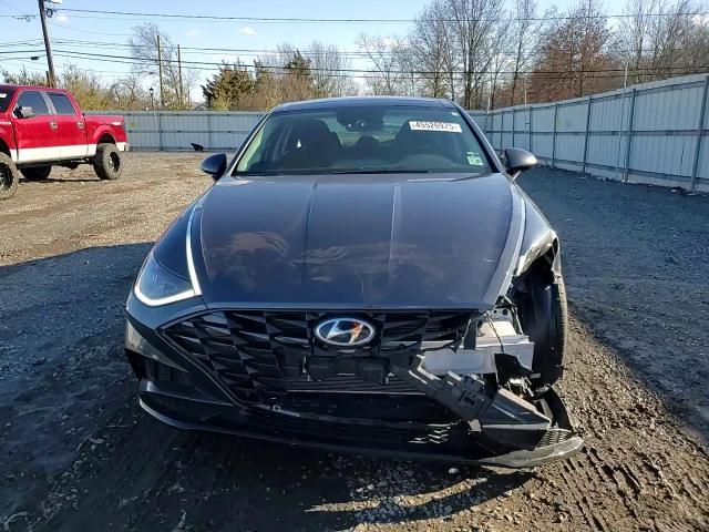 2021 Hyundai Sonata - Image 11