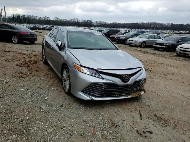 2019 Toyota Camry - Image 11