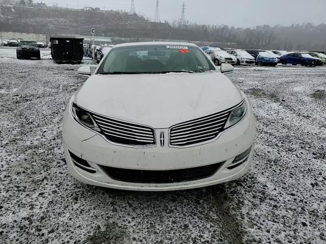2016 Lincoln MKZ - Image 10