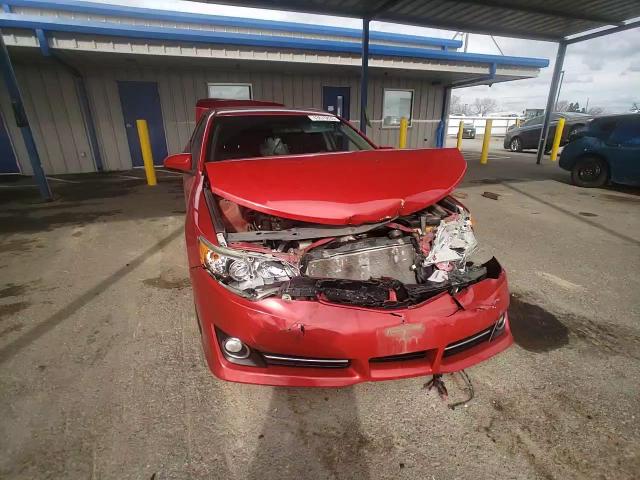 2014 Toyota Camry - Image 10