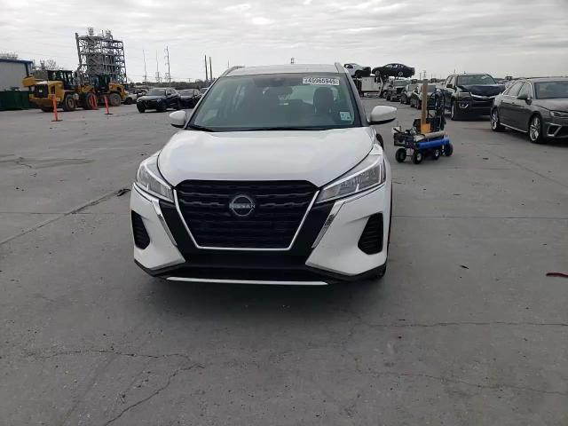 2024 Nissan Kicks - Image 12