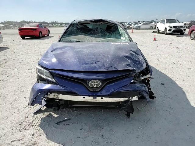2018 Toyota Camry - Image 11