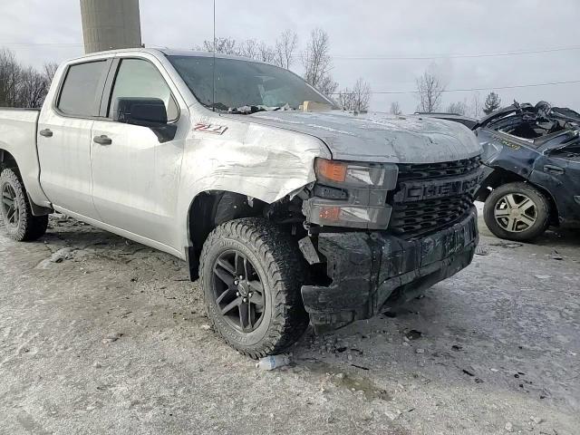 2020 Chevrolet Silverado - Image 11