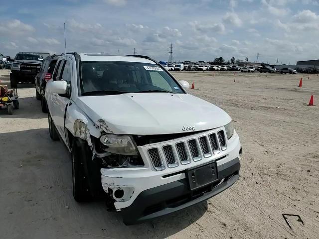 2014 Jeep Compass - Image 12