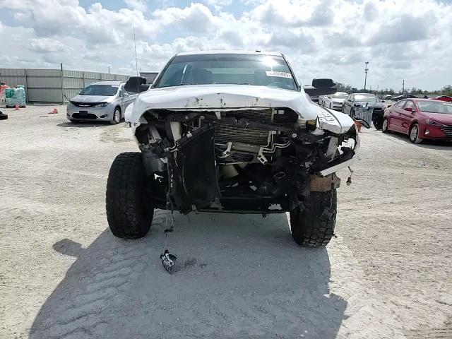 2018 RAM 2500 - Image 14