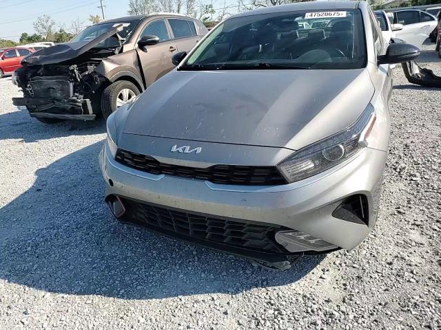 2023 Kia Forte - Image 10