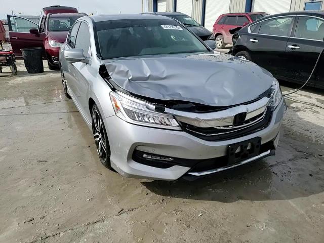2017 Honda Accord - Image 13