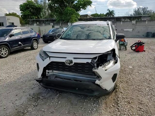 2019 Toyota RAV 4 - Image 13