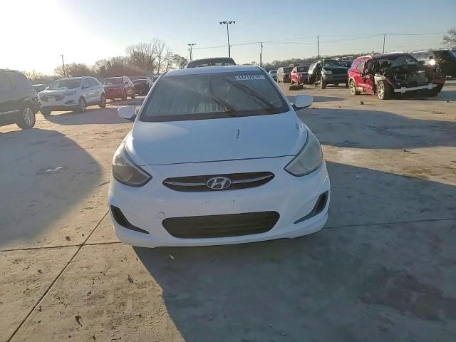 2016 Hyundai Accent - Image 10