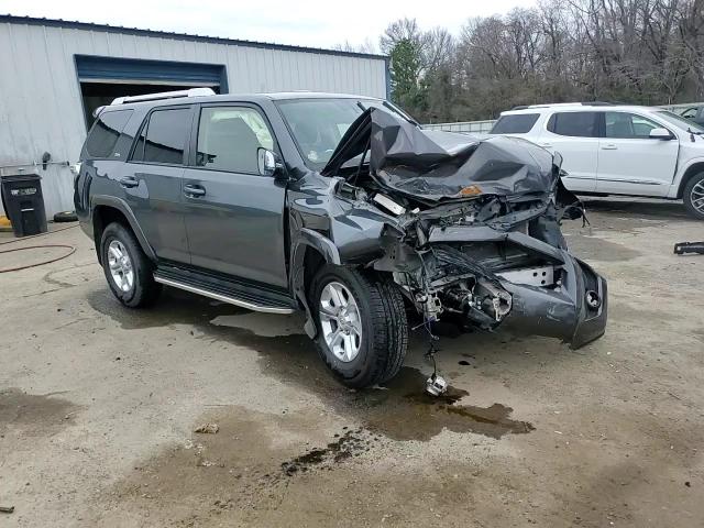 2018 Toyota 4Runner - Image 14