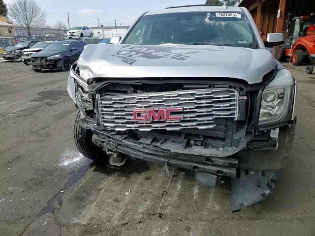 2018 GMC Yukon - Image 11