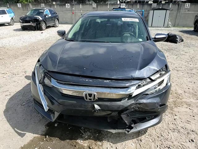 2018 Honda Civic - Image 13