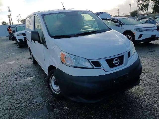 2015 Nissan NV - Image 12