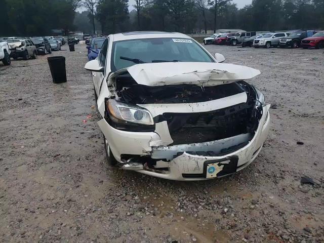 2012 Buick Regal - Image 11