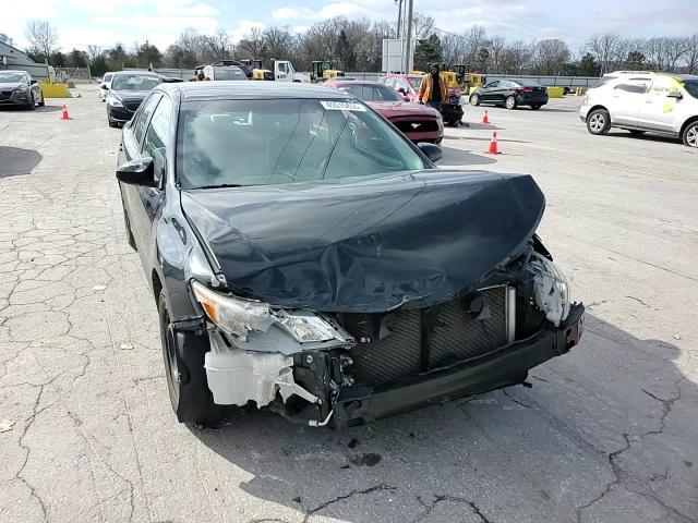 2014 Toyota Camry - Image 11