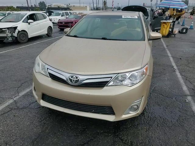 2012 Toyota Camry - Image 10