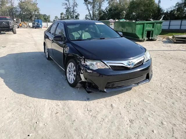 2012 Toyota Camry - Image 13