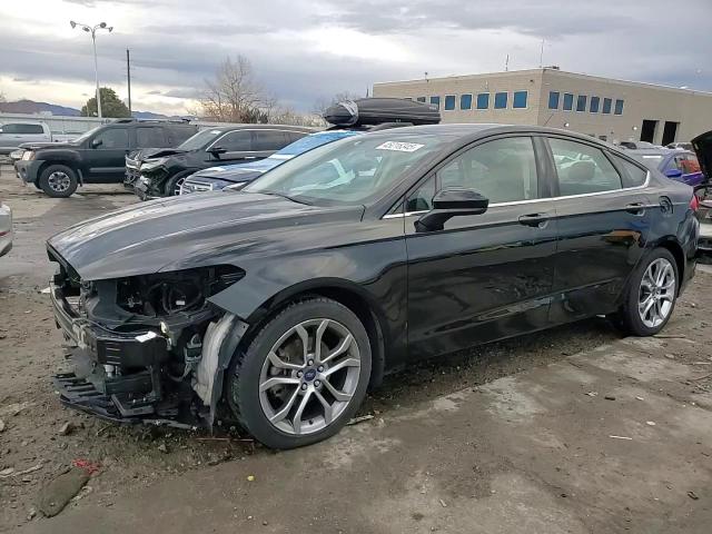 2017 Ford Fusion - Image 14
