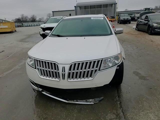 2012 Lincoln MKZ - Image 14