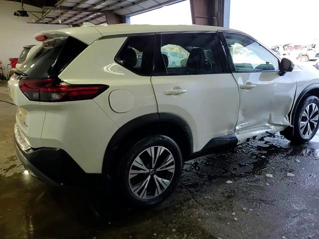 2021 Nissan Rogue - Image 14