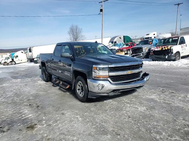 2017 Chevrolet Silverado - Image 14