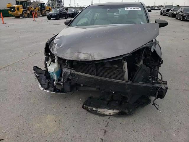 2017 Toyota Camry - Image 11