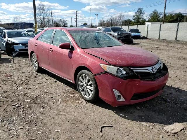 2013 Toyota Camry - Image 11