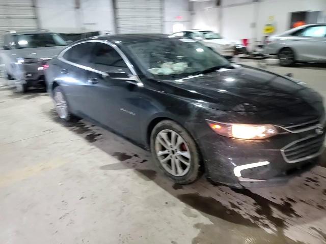 2018 Chevrolet Malibu - Image 11