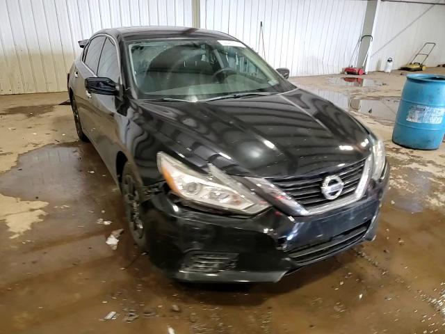 2016 Nissan Altima - Image 13