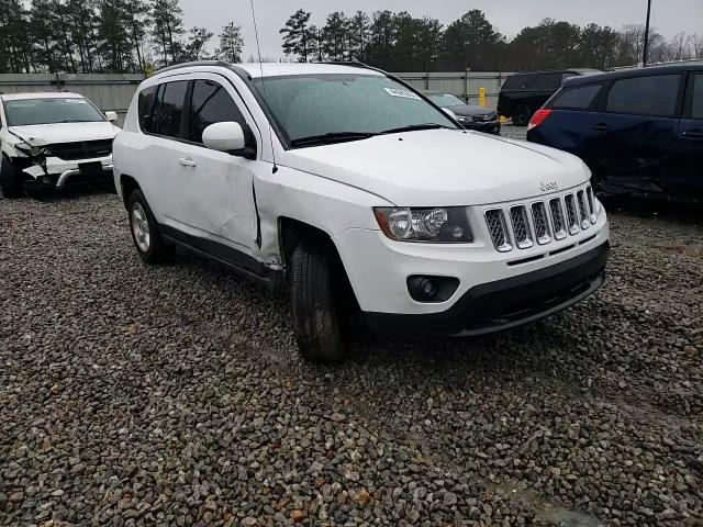 2016 Jeep Compass - Image 14
