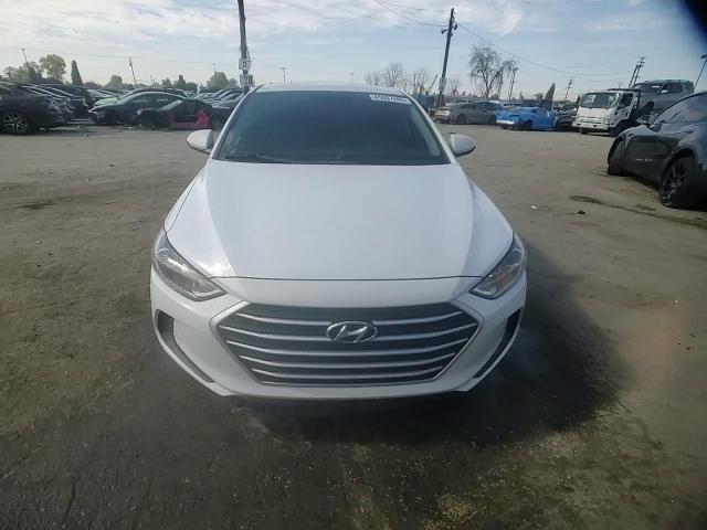 2018 Hyundai Elantra - Image 11