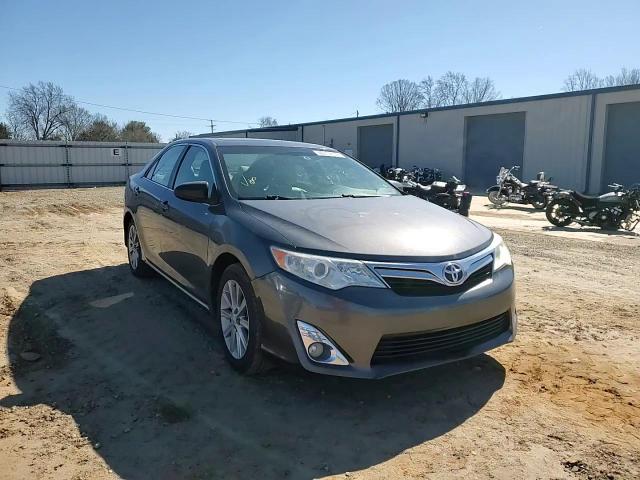 2012 Toyota Camry - Image 11