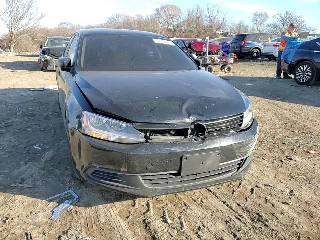 2014 Volkswagen Jetta - Image 11